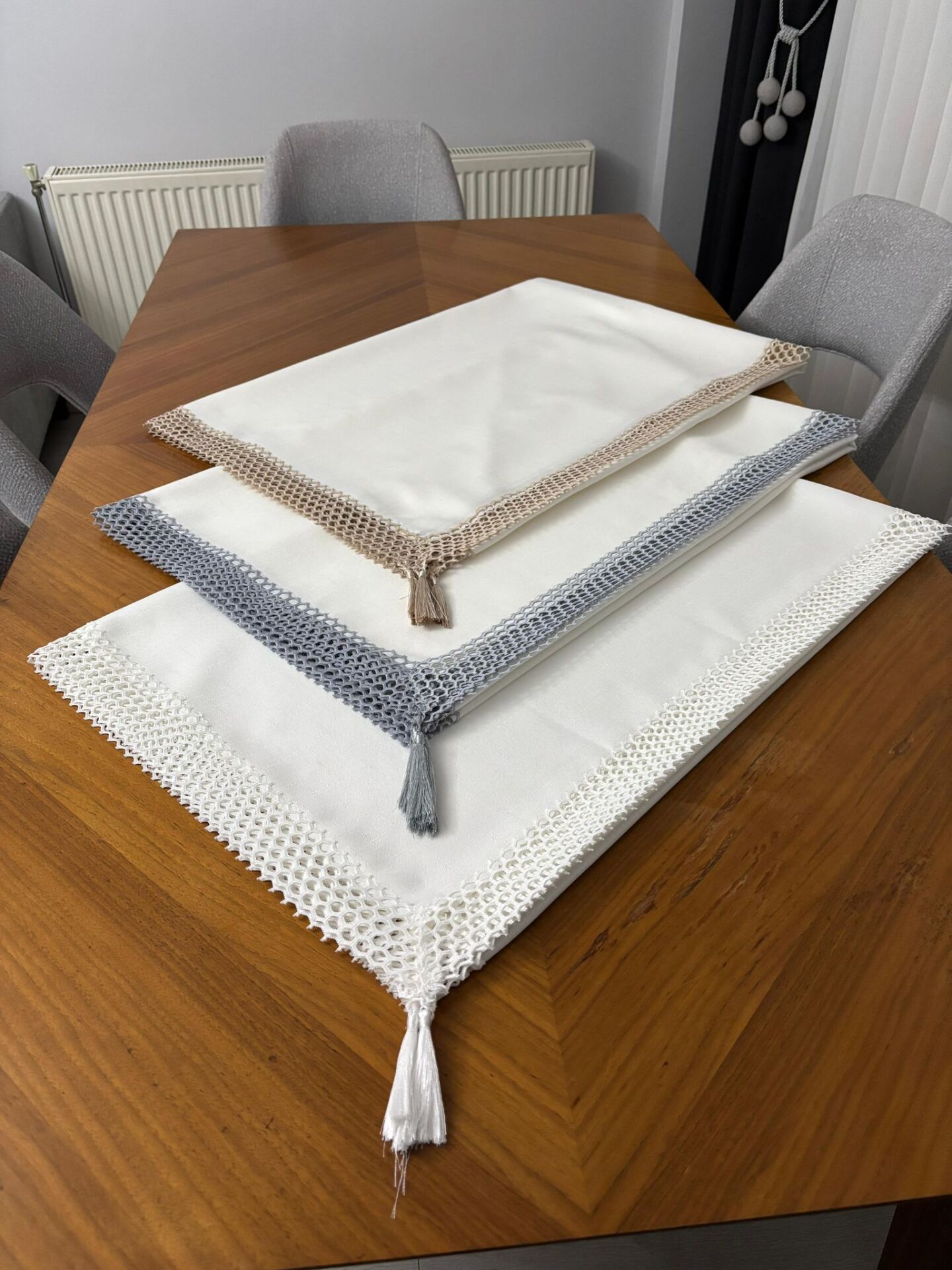fileli masa örtüsü