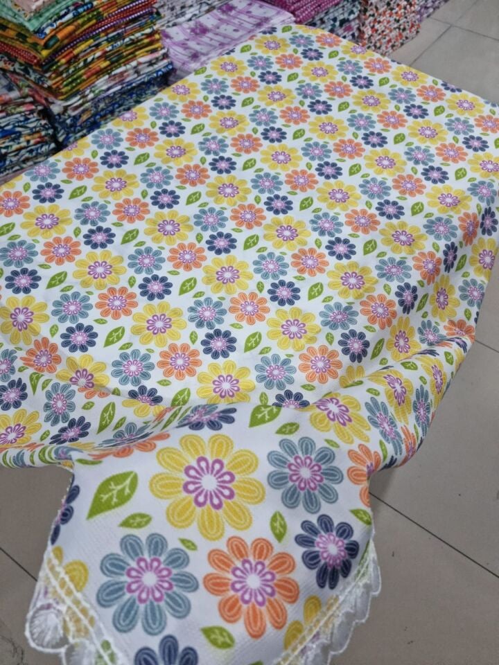 150*150 cm dantelli sofra